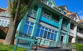 Beach Hotel Torbay B&B